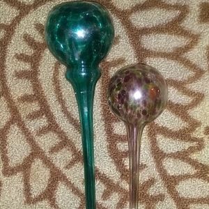 2 stained glass Plant waterer